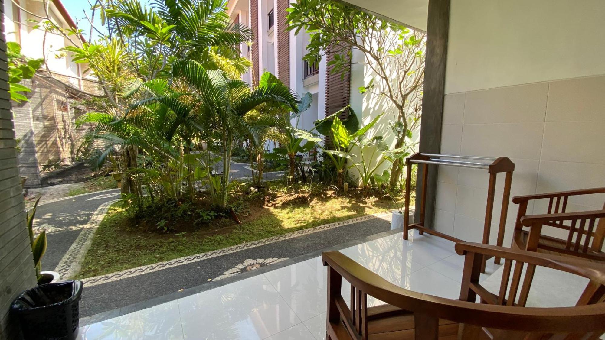 Sandat Hotel Legian Kültér fotó