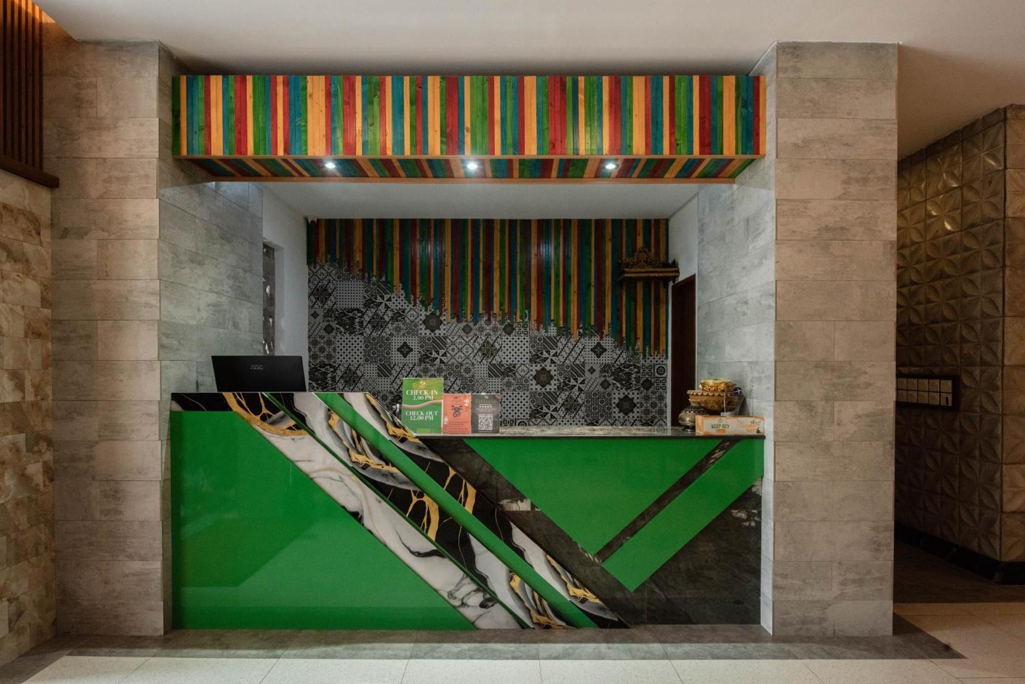 Sandat Hotel Legian Kültér fotó