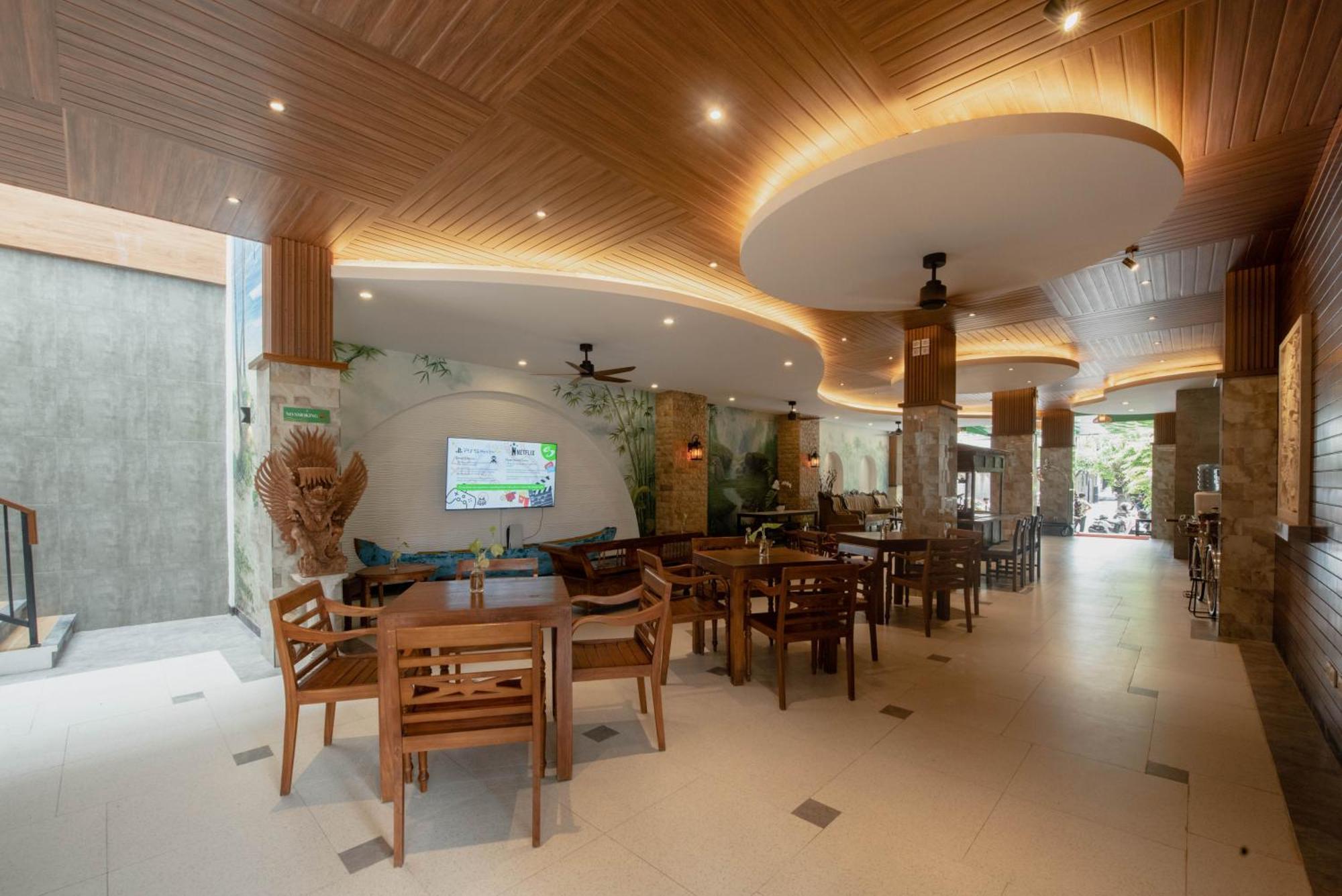 Sandat Hotel Legian Kültér fotó