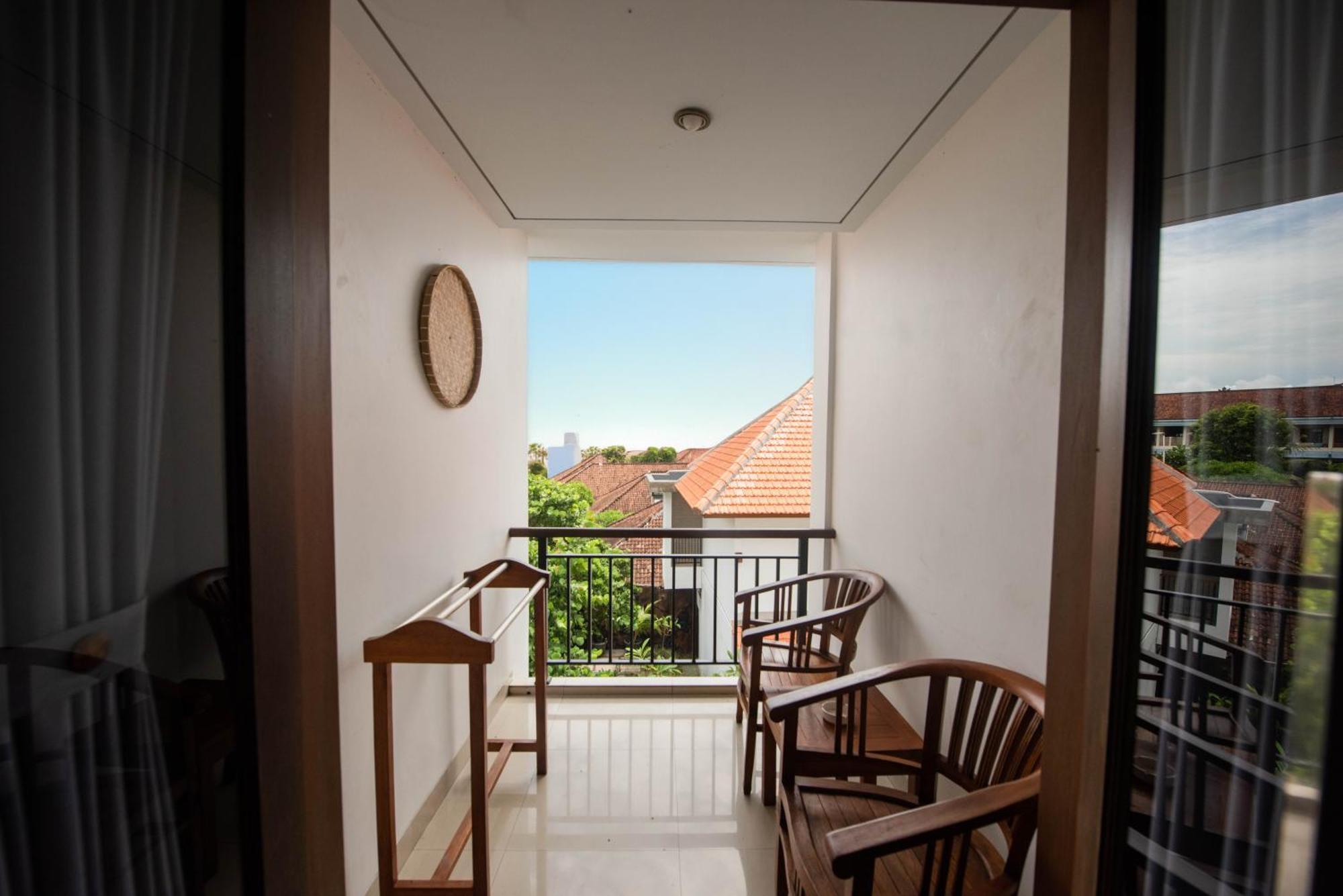 Sandat Hotel Legian Kültér fotó